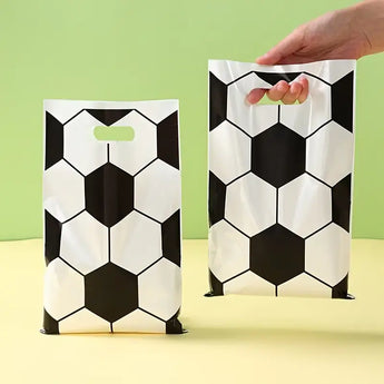 PLASTIC FOOTBALL PARTY BAGS BLACK AND WHITE